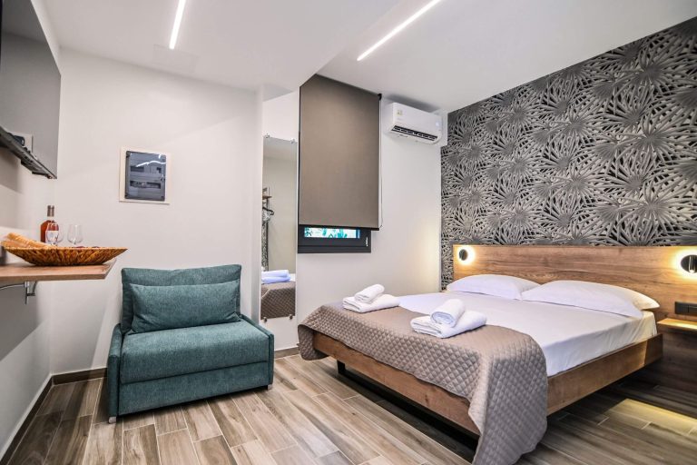 Erythia Suite | Esperides Suites