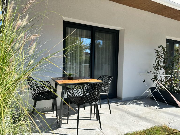 Esperides Suites | Aigli Suite | Balcony | Nea Vrasna